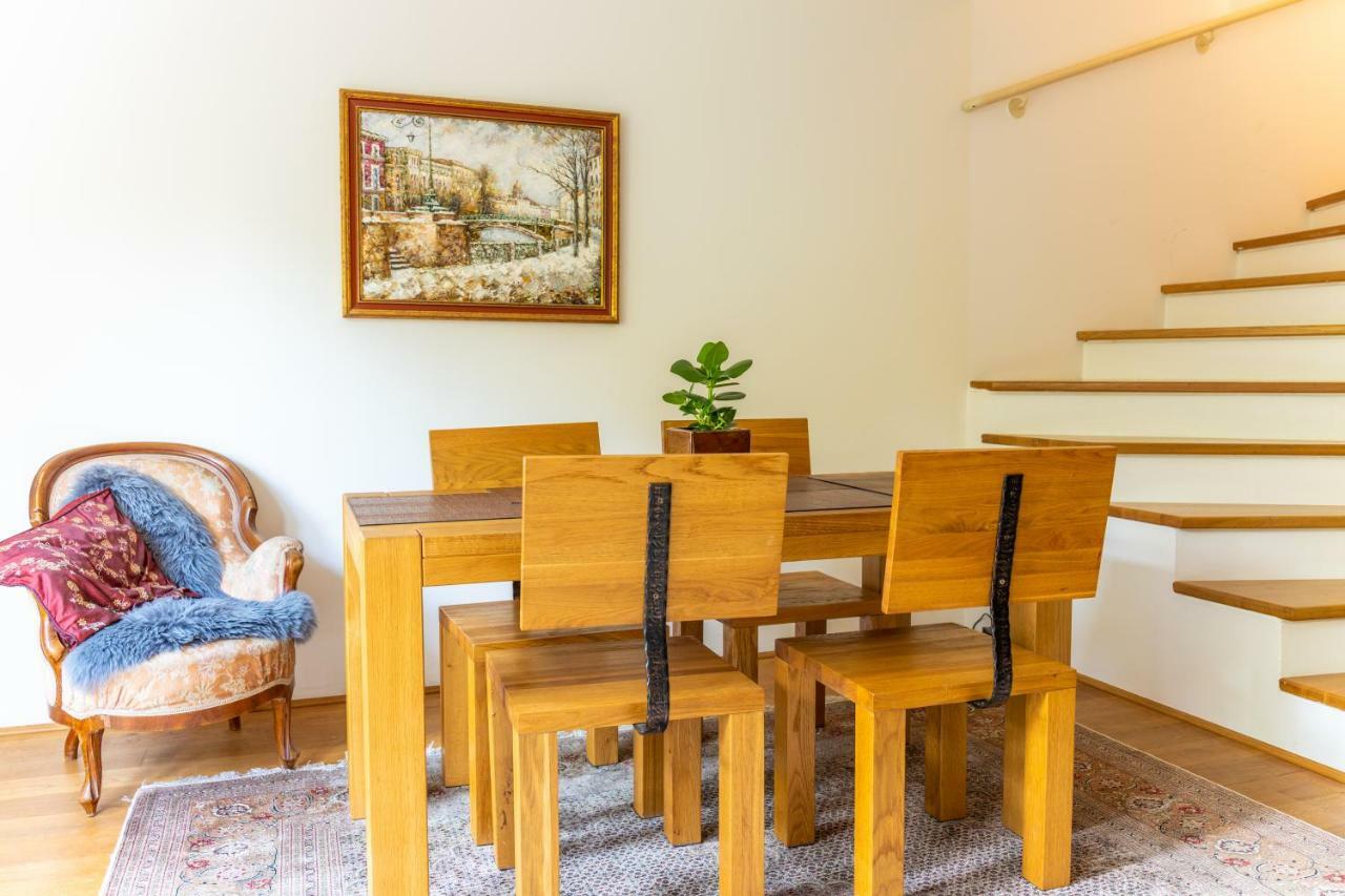 Town House Near Metro & Vienna City Center מראה חיצוני תמונה